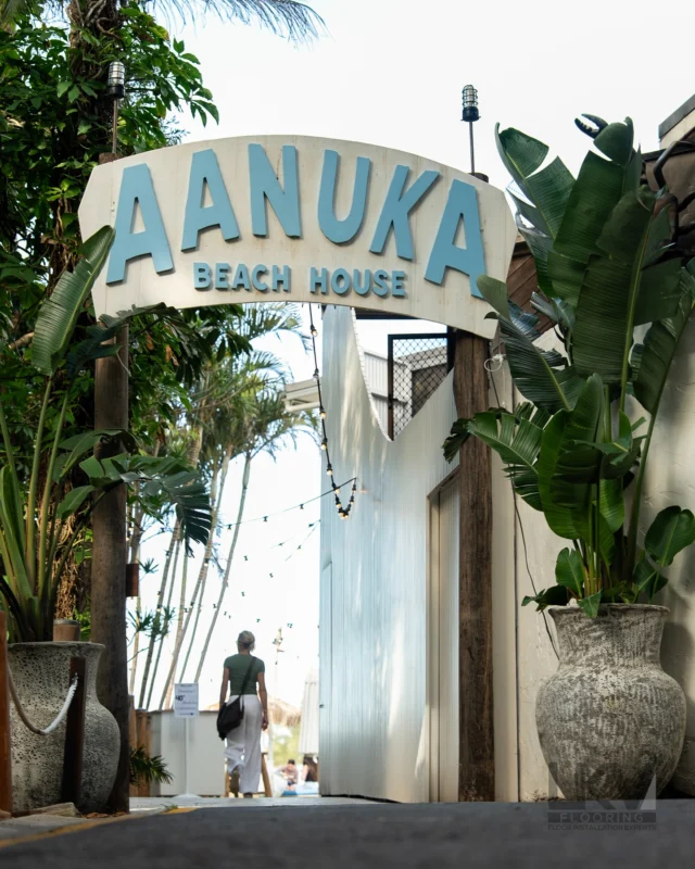 Colour: Original Oak - Moorea
Species: French Oak
Type: Engineered Timber Flooring
Surface Finish: Matt Brushed
Size: 2450 x 290 x 14.2/3.2mm

#lkvflooring #frenchoak #timberflooring #floorinstallation #homerenovation #aanukabeachresort